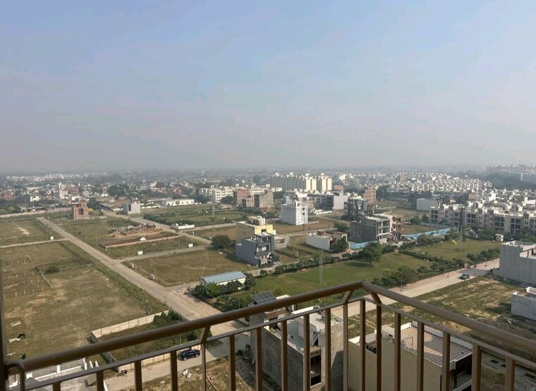 Balcony, wave-dream-homes 3 Bedroom 1049 Sq.Ft. Apartment In Wave City Ghaziabad 10088150