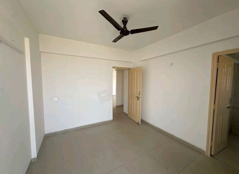 Bedroom, wave-dream-homes 3 Bedroom 1049 Sq.Ft. Apartment In Wave City Ghaziabad 10088150