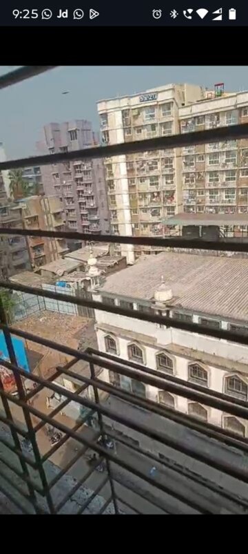 1 BHK Apartment – Exterior View View at Kurla East - for Rent