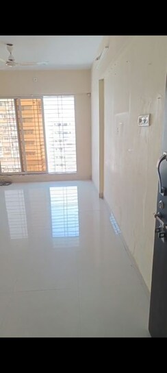 1 BHK + Study Room Apartment For Rent in Kurla East