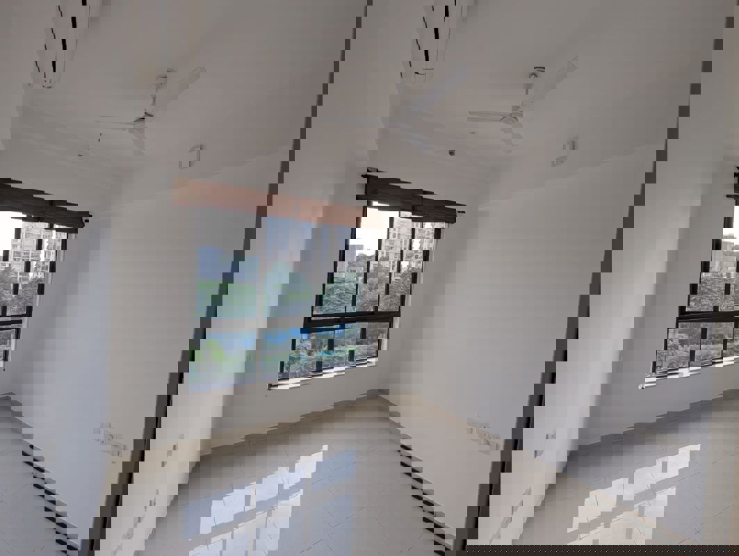 2 BHK + Study Room 888 Sq.Ft. Apartment in Shapoorji Pallonji Vicinia