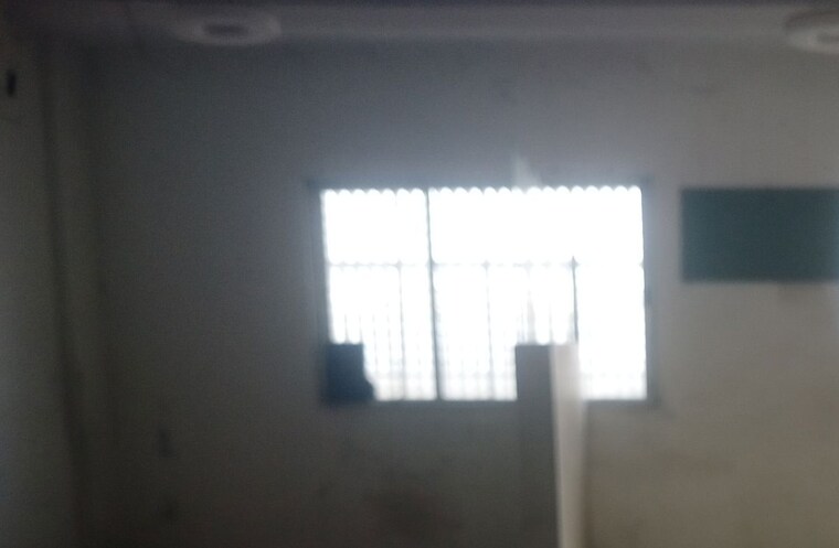 Room, akota Commercial Office Space 825 Sq.Ft. In Akota Vadodara 10088189