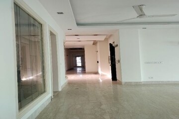 Building Lobby in 4 BHK Apartment at Safdarjung Development Area – for Sale