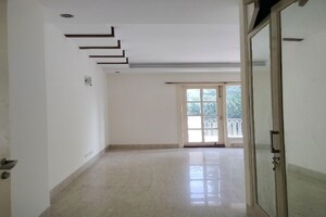 4 BHK Apartment For Sale in Safdarjung Development Area