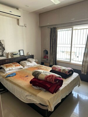 Bedroom in 2 BHK Apartment at Kumar Primavera, Wadgaon Sheri – for Rent
