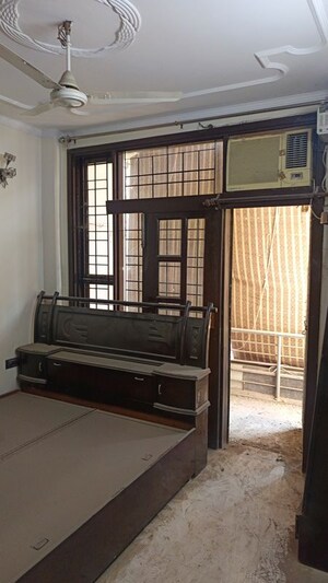 Bedroom in 3 BHK Builder Floor at West Patel Nagar – for Rent