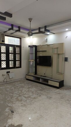 3 BHK + Extra Room Builder Floor For Rent in West Patel Nagar