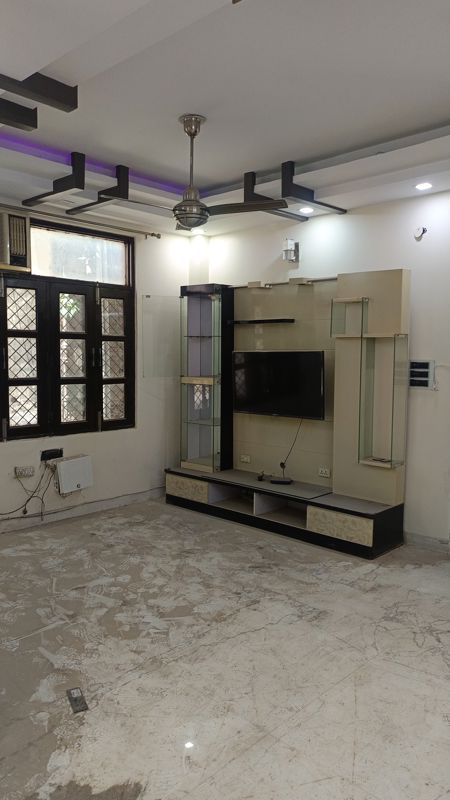 3 BHK + Extra Room Builder Floor For Rent in West Patel Nagar