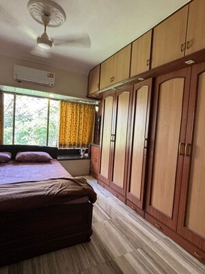 Bedroom in 2 BHK Apartment at Evershine Apartment 2, Andheri West – for Rent