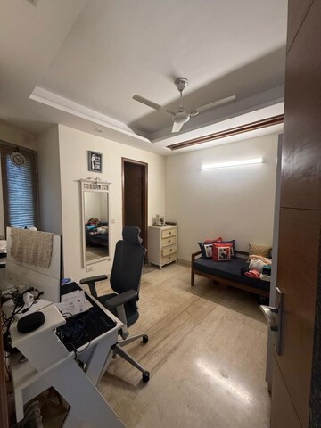 Master Bedroom in 1 BHK Apartment at Sector 42 – for Rent