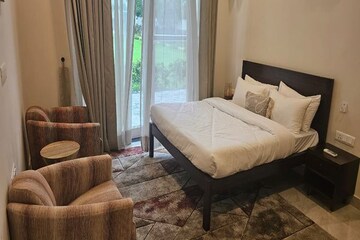 4 BHK Builder Floor For Sale in Safdarjung Development Area