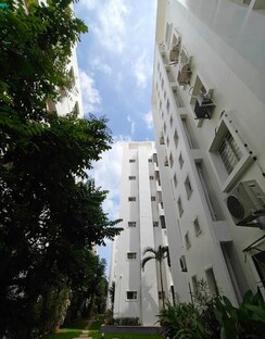 3 BHK Apartment For Sale in Elegant Floatilla Apartment