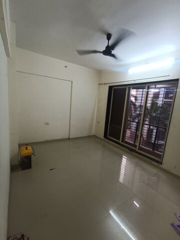 Bedroom in 2 BHK Apartment at Silicon Park, Malad West – for Rent