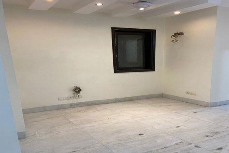 Room, vasant vihar 4 Bedroom 400 Sq.Yd. Builder Floor In Vasant Vihar Delhi 10088245