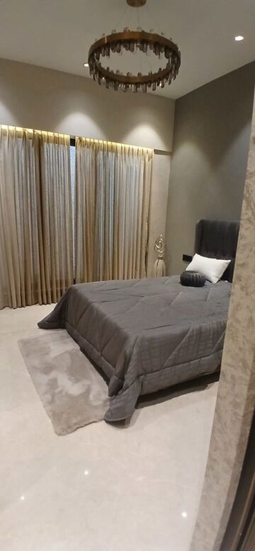 Bathroom in 1 BHK Apartment at Hiranandani Highland, Powai – for Rent