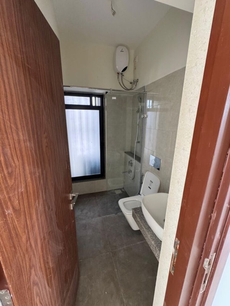 Bathroom, dynamix-divum 2 Bedroom 810 Sq.Ft. Apartment In Malad East Mumbai 10088263