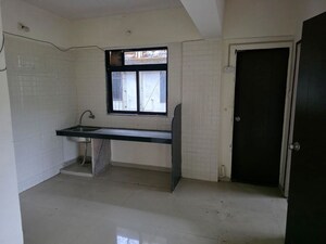 1 BHK Apartment For Rent in Kurla East