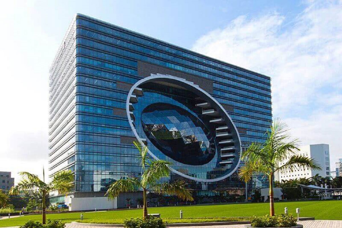 Office Space For Rent in Adani Ten BKC