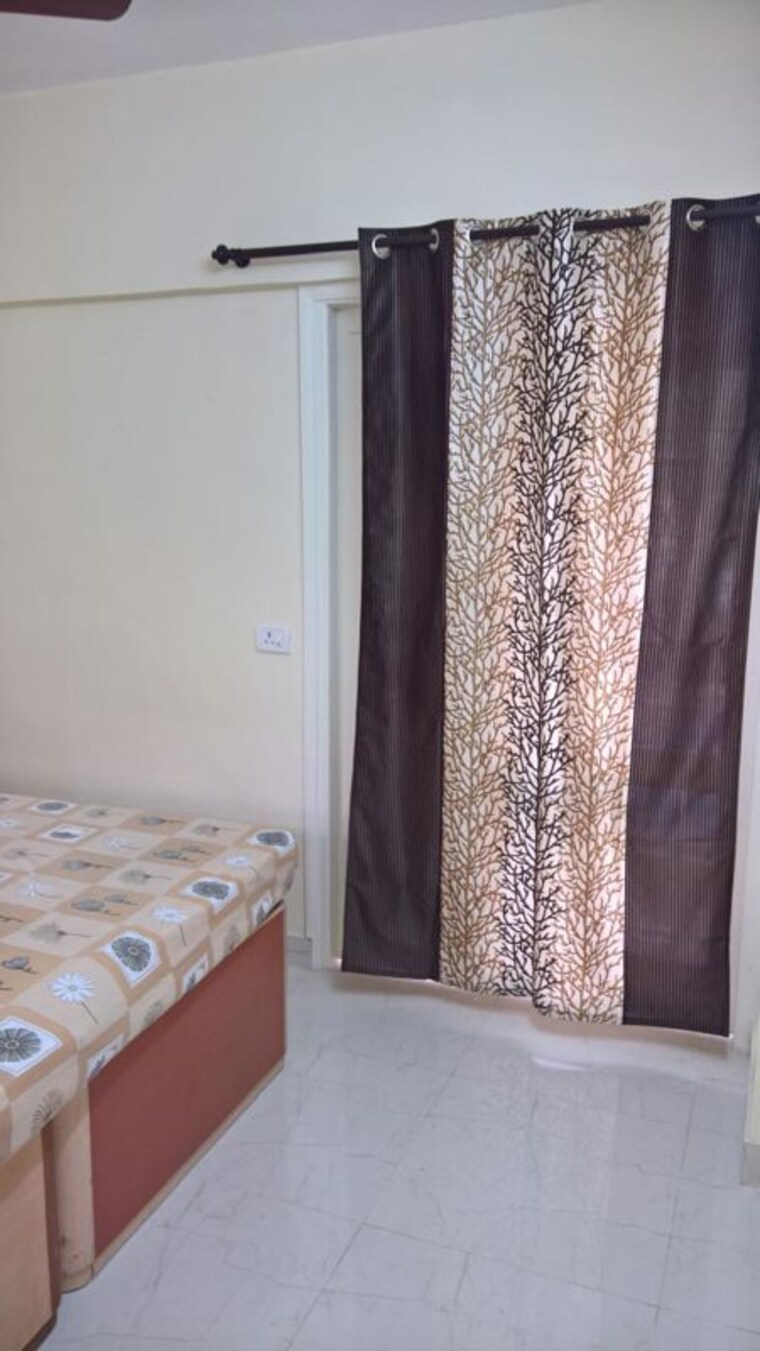 Bedroom, kalumal-estate 2 Bedroom 963 Sq.Ft. Apartment In Juhu Mumbai 10088283