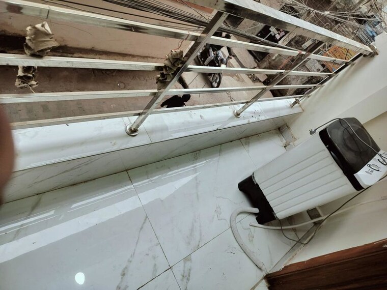 Balcony, saket 1 Bedroom 500 Sq.Ft. Apartment In Saket Delhi 10088297