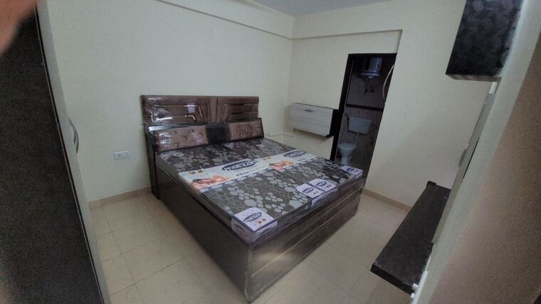 Bedroom, sector 9a 1 Bedroom 850 Sq.Ft. Builder Floor In Sector 9a Gurgaon 10088302