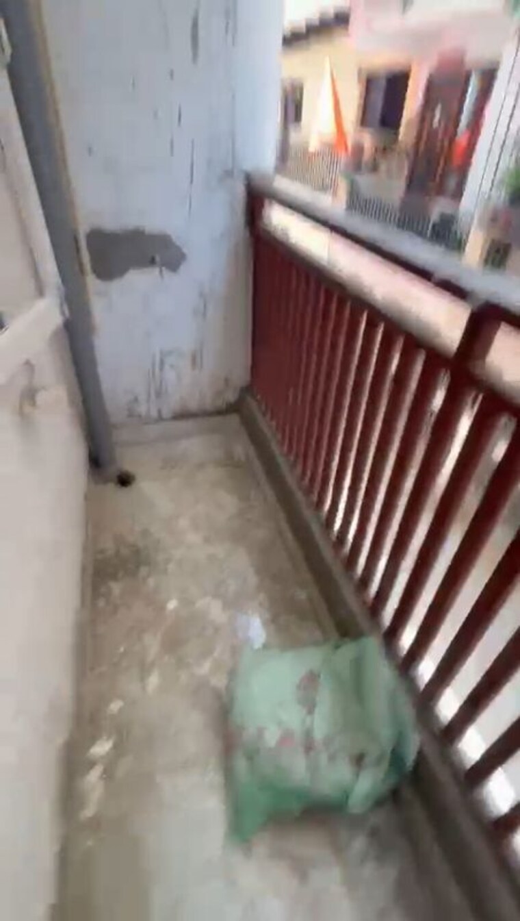 Balcony, hindon-vihar 1 Bedroom 550 Sq.Ft. Builder Floor In Sector 49 Noida 10088312