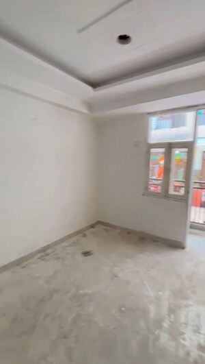 Room in 1 BHK Builder Floor at Hindon Vihar, Sector 49 – for Sale