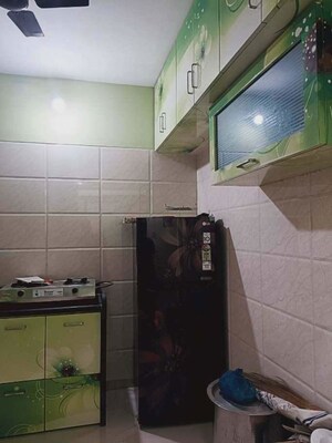   Pg at Manpada – for Rent