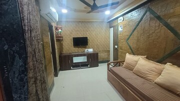 Living Room in 1.5 BHK Apartment at Sector 3 Nerul – for Rent