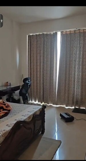 Master Bedroom in 3 BHK Apartment at Suraj Oranje Castle, Gomti Nagar – for Rent