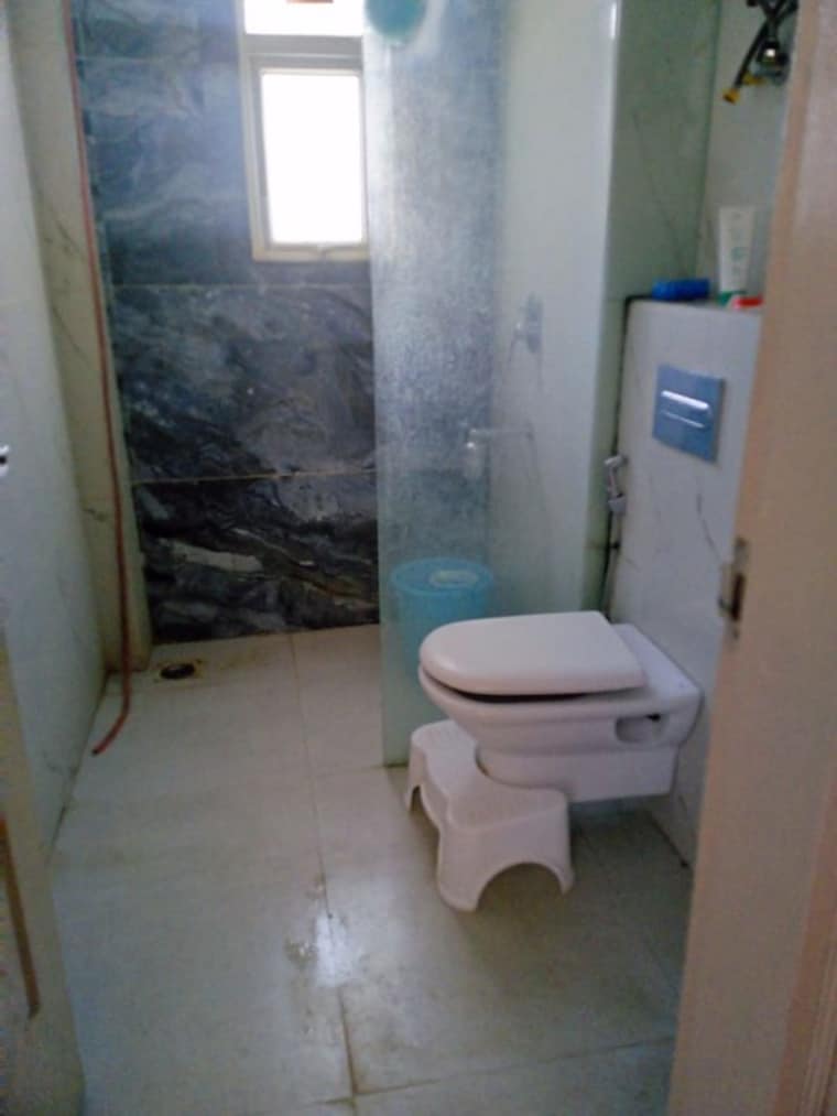 Bathroom, omaxe-the-palace 3 Bedroom 1550 Sq.Ft. Apartment In Gomti Nagar Lucknow 10088330