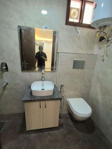 Bathroom in Studio Builder Floor at Malviya Nagar – for Rent