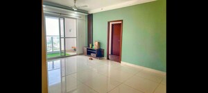 Room in 2 BHK Apartment at Puravankara Purva Skydale, Harlur – for Rent