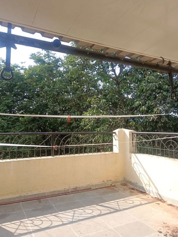 2 BHK + Study Room Apartment For Rent in Saikala CHS