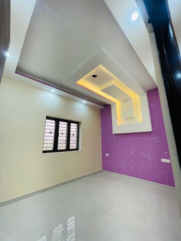 Room in 3 BHK Independent House at Chandrabani – for Sale