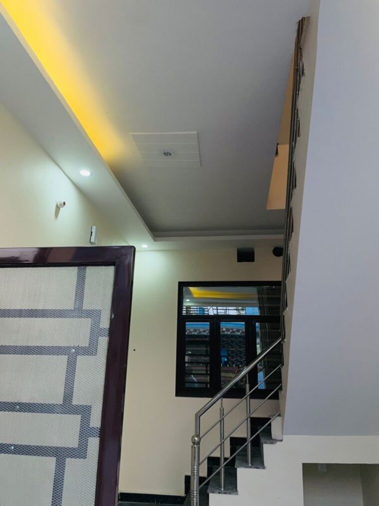 undefined, chandrabani 3 Bedroom 80 Sq.Yd. Independent House In Chandrabani Dehradun 10088366