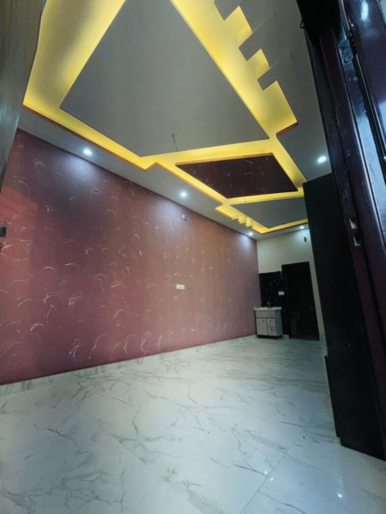 Balcony, chandrabani 3 Bedroom 80 Sq.Yd. Independent House In Chandrabani Dehradun 10088371