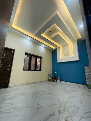 Room in 3 BHK Independent House at Chandrabani – for Sale