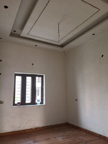Room in 3 BHK Independent House at Chandrabani – for Sale