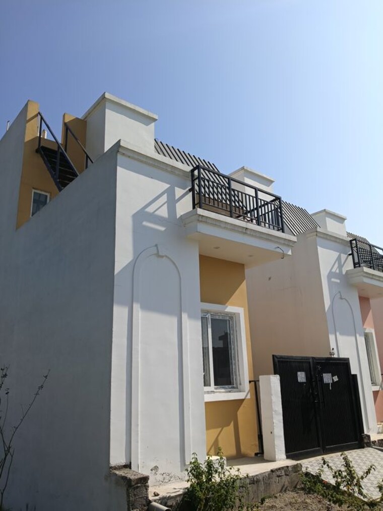 Exterior View, chandrabani 3 Bedroom 80 Sq.Yd. Independent House In Chandrabani Dehradun 10088374