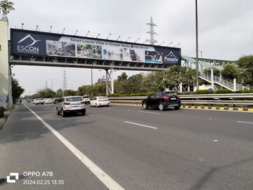  Shop For Sale in Galaxy Blue Sapphire Plaza, Sector 4 Greater Noida