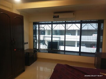 Room in 2 BHK Apartment at New Shantivan, Andheri West – for Rent