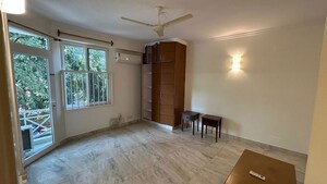 Room in 3 BHK Builder Floor at Vasant Vihar – for Rent