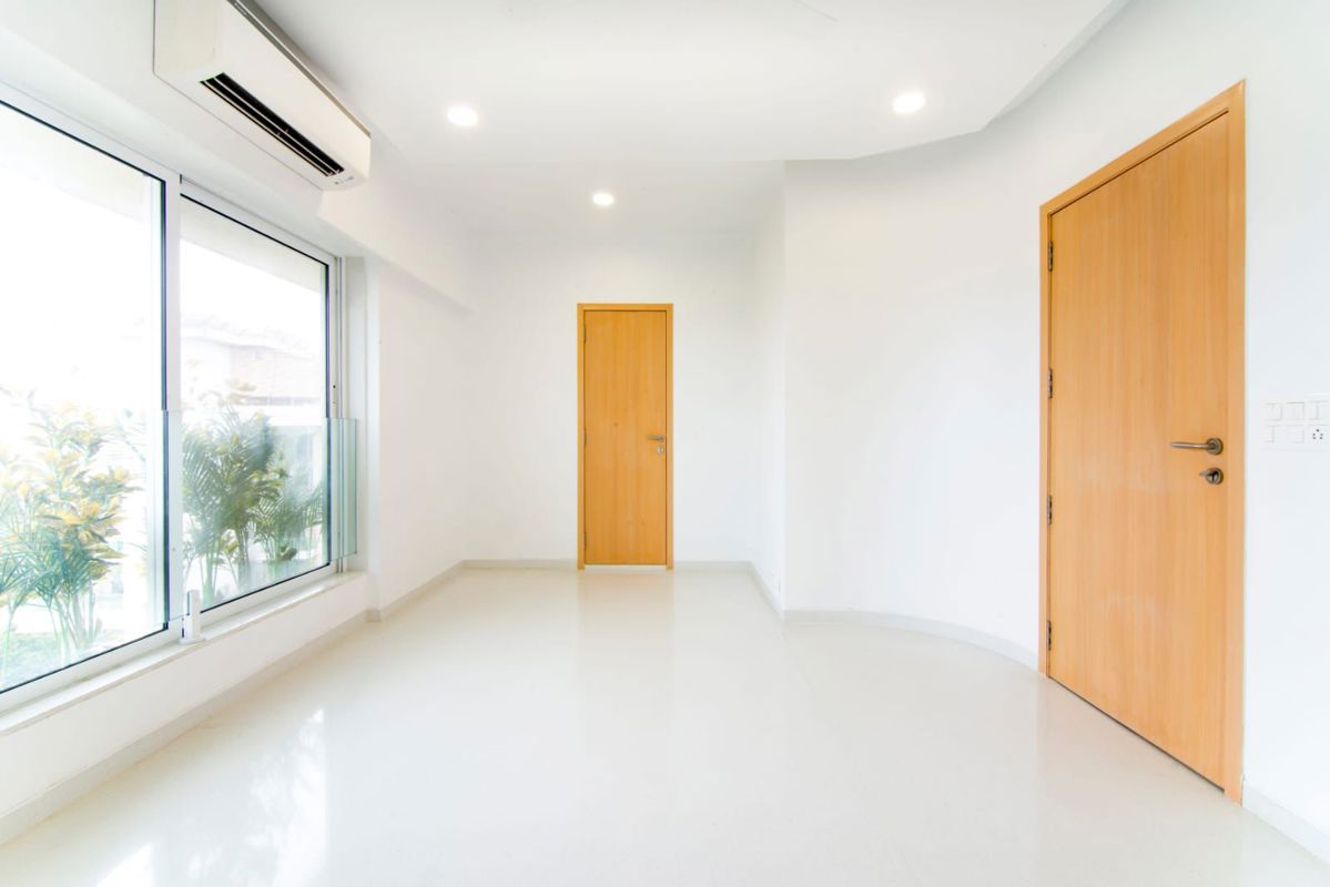 5 BHK Apartment For Rent in Khar West