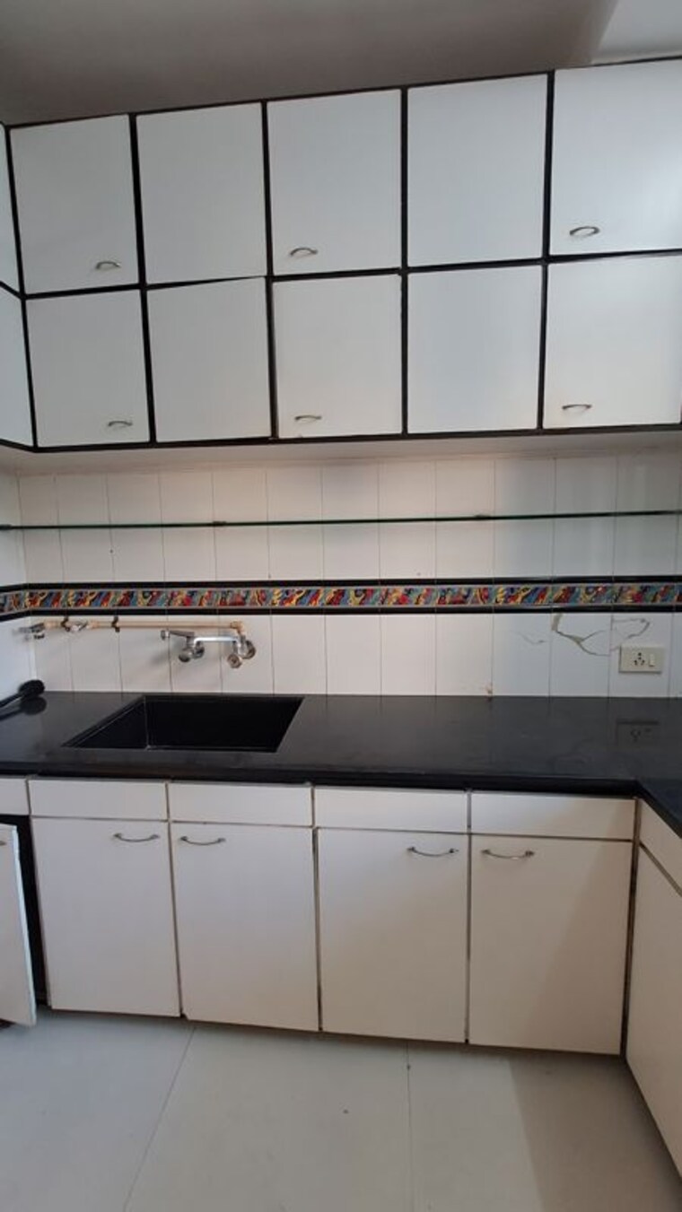 Kitchen, juhu 3 Bedroom 1250 Sq.Ft. Apartment In Juhu Mumbai 10088412