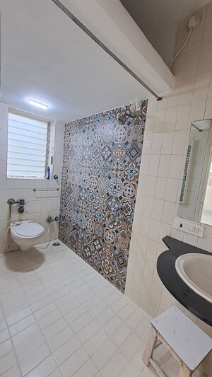 Master Bedroom in 3 BHK Apartment at Juhu – for Rent