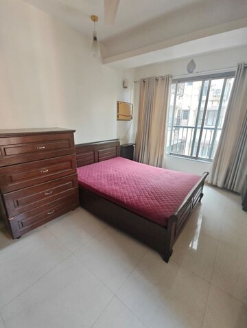 Bedroom in 3 BHK Apartment at Juhu Scheme, Juhu – for Rent