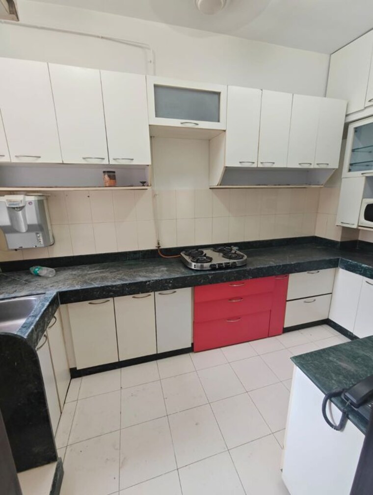 Kitchen, juhu-scheme 3 Bedroom 1050 Sq.Ft. Apartment In Juhu Mumbai 10088413