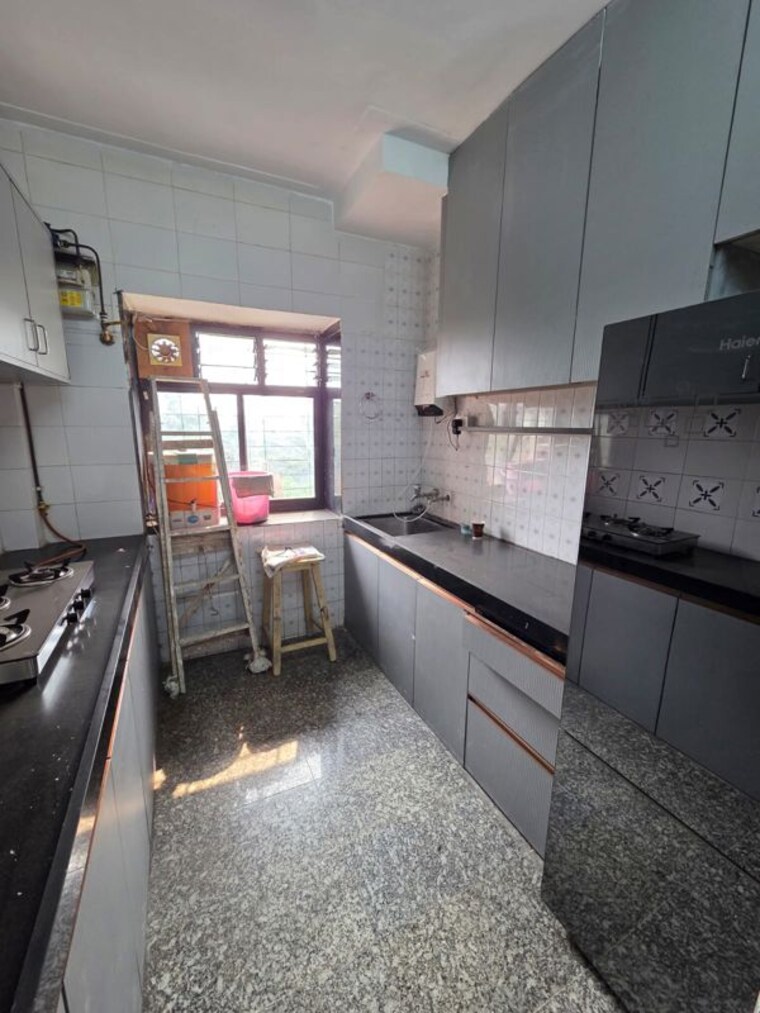 Kitchen, juhu-scheme 3 Bedroom 1050 Sq.Ft. Apartment In Juhu Mumbai 10088413