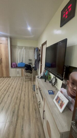 Team Area in 6+ BHK Independent House at Tadepalli – for Sale